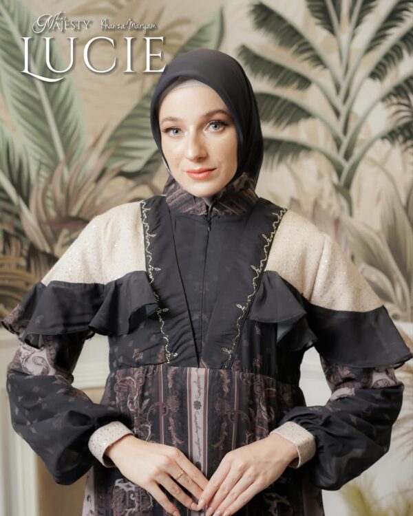 🌺HER MAJESTY EID SERIES🌺
LUCIE