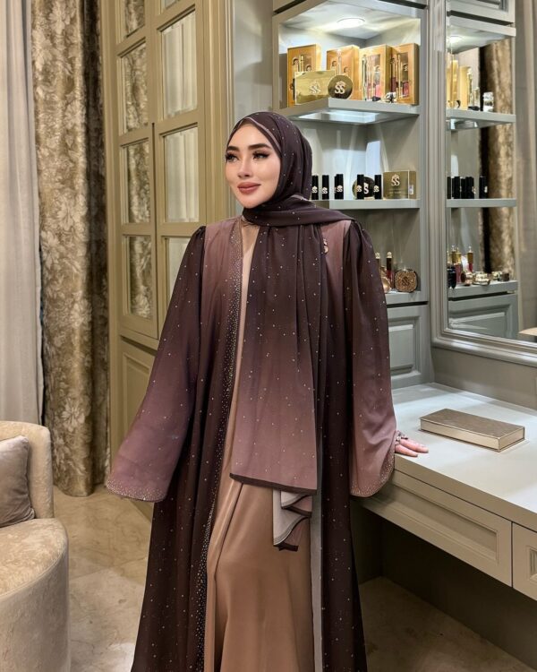 abaya shellasaukia